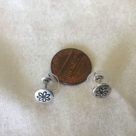 Sterling Silver Daisy Button Earrings - Picture 7 of 12